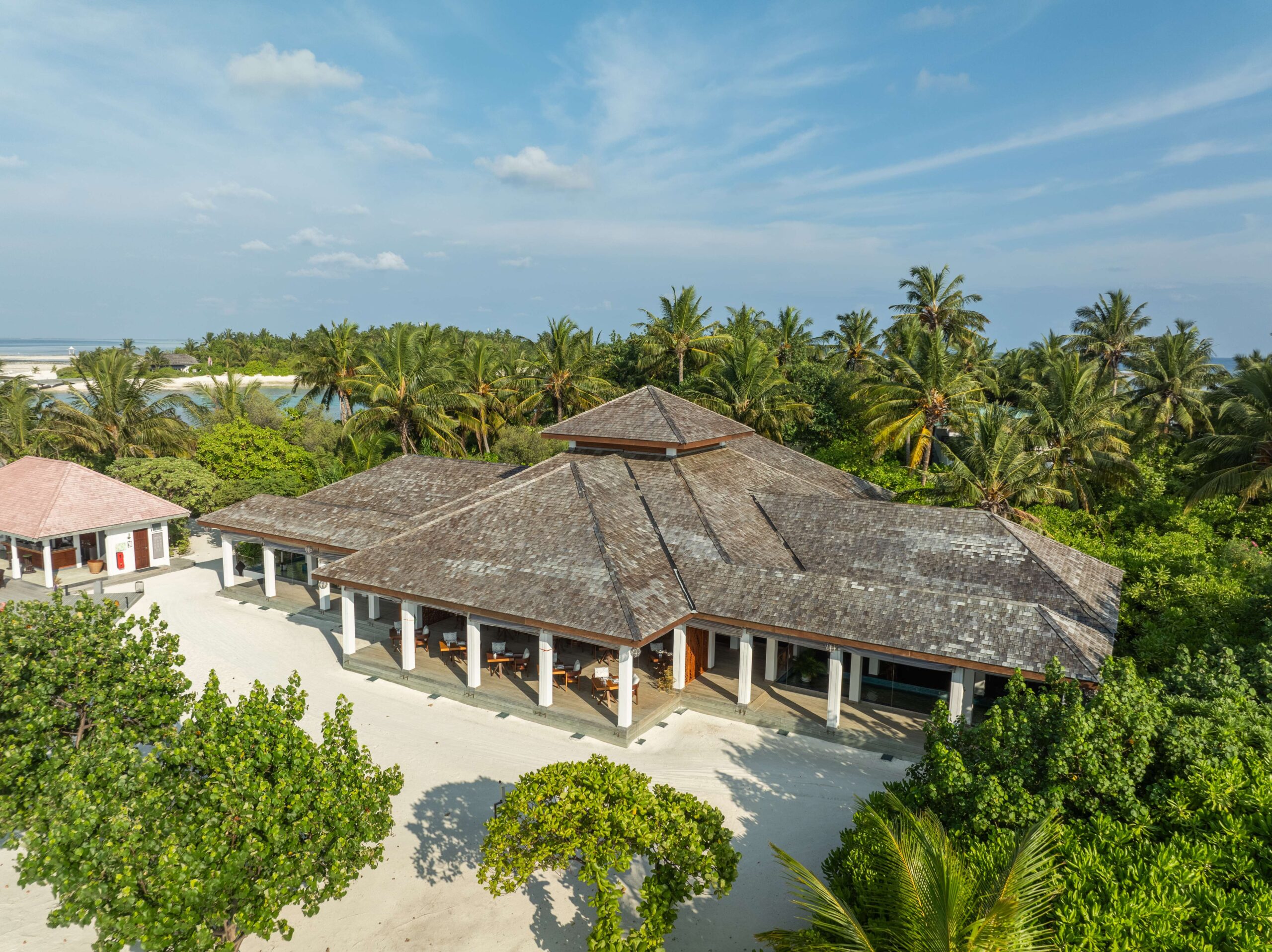 Cinnamon Hakura Huraa